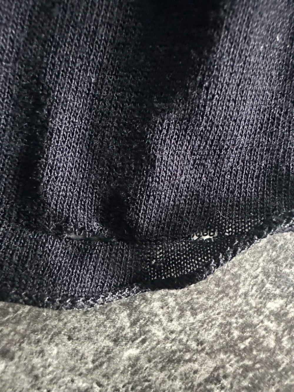 silence + noise Black Twist-Front V-Neck Tank - Picture 6 of 7
